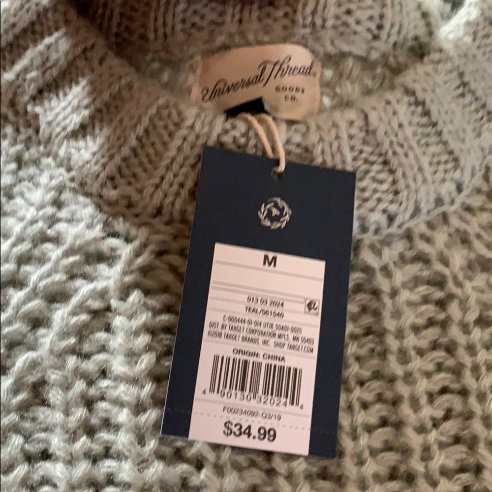 Sweater - Picture 2 of 3